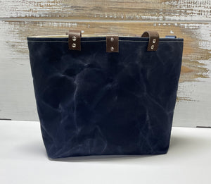 
            
                Load image into Gallery viewer, Navy and Green Waxed Canvas Shoulder Bag
            
        