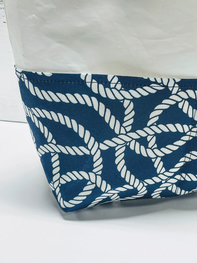 
            
                Load image into Gallery viewer, Main Sail Twisted Rope Recycled Sailcloth Tote Bag
            
        
